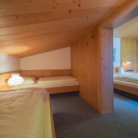 아파트 Egger 푸겐